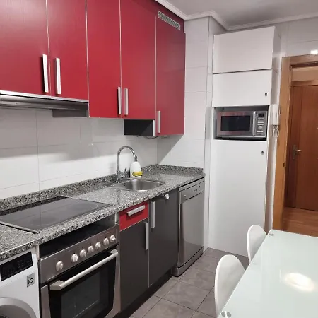 Calidad En Zona Tranquila דירה