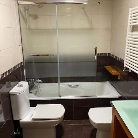 Calidad En Zona Tranquila خيخون